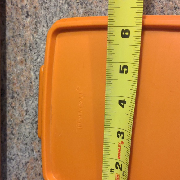 Vintage Tupperware Square Away Sandwich Holder Orange 1362-18 - Picture 8 of 9